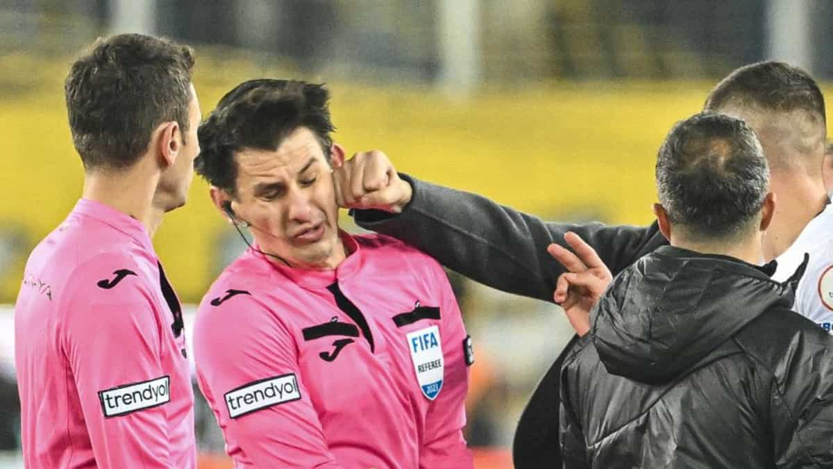 Turkey referee punching row: Ankaragucu President Faruk Koca arrested for 'unacceptable' act, two more held