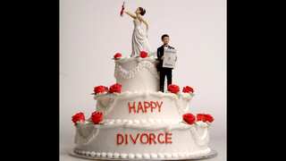 'This s*** marriage ends here': Chinese woman throws epic bash to celebrate divorce