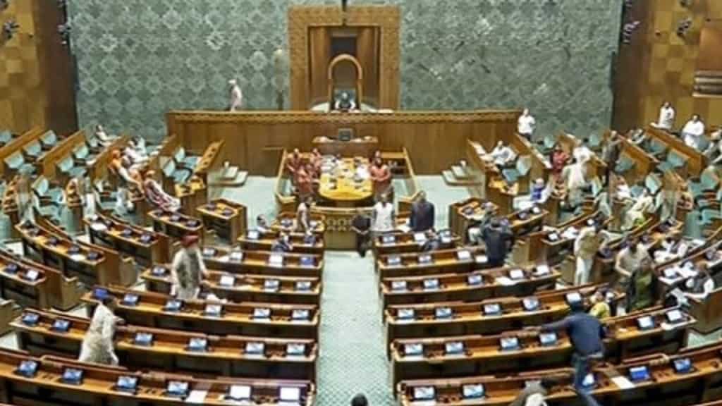 Indian parliament security breach: All accused were part of 'Bhagat Singh Fan Club'; sent to remand