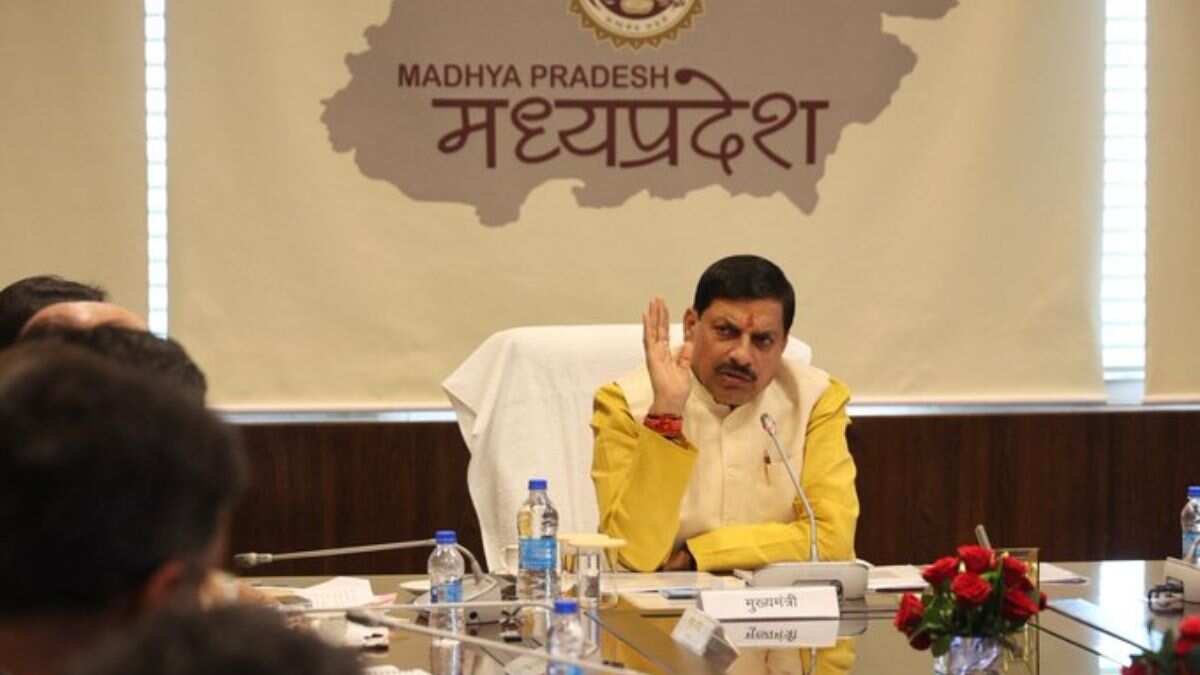 India's Madhya Pradesh bans meat sales in open, loudspeakers in religious places