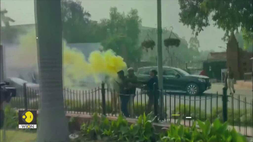 Indian parliament breach: 15 opposition MPs suspended