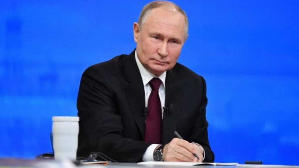 Russian President Putin promises harsh punishment for foreign meddling in 2024 election