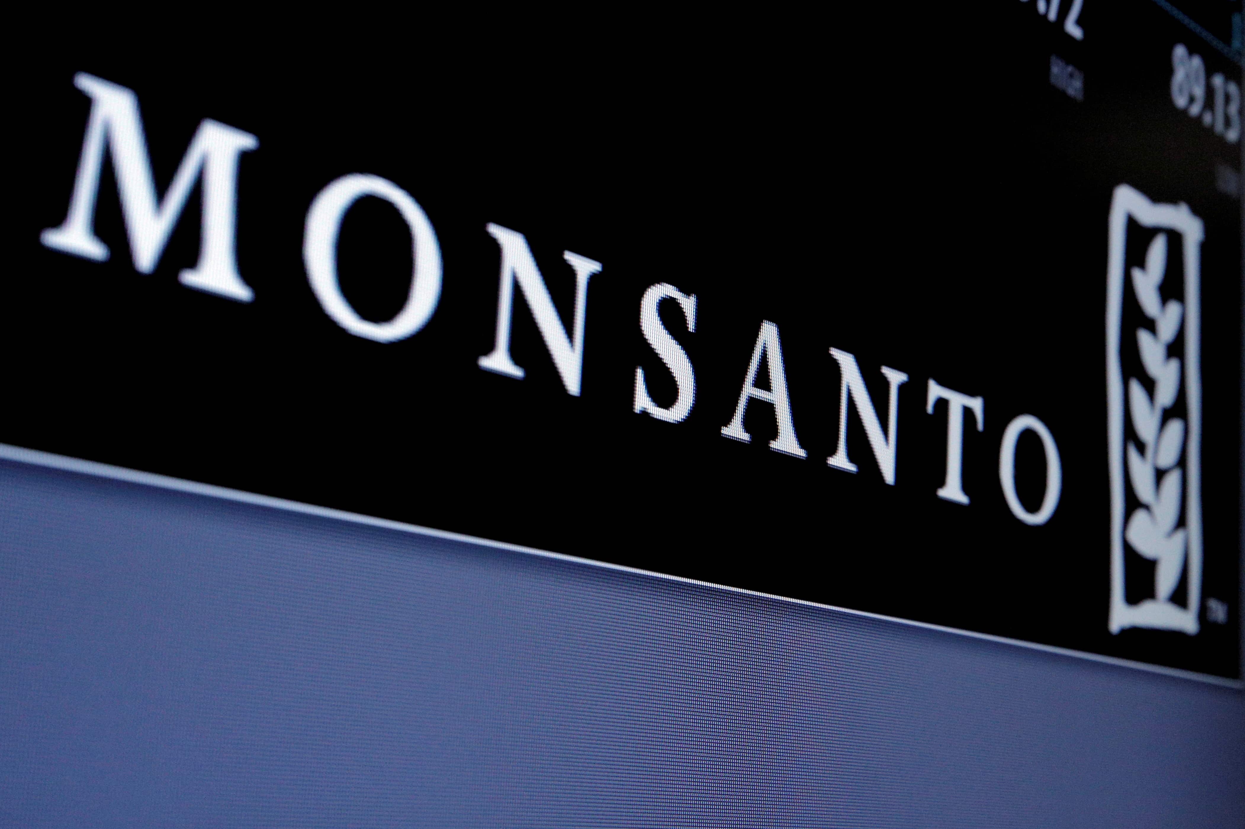 Monsanto to pay $857 million in damages in PCB contamination case 