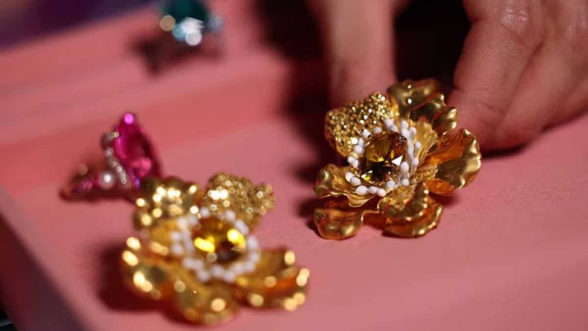 When science meets art: Recycled metal and lab-grown gems