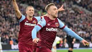 Premier League: West Ham pile on misery for woeful Manchester United with 2-0 win