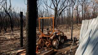 Heatwave warnings issued in Australia, authorities warn of bushfire risk