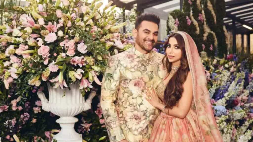 Arbaaz Khan marries Shura Khan in intimate wedding ceremony. Check photos here