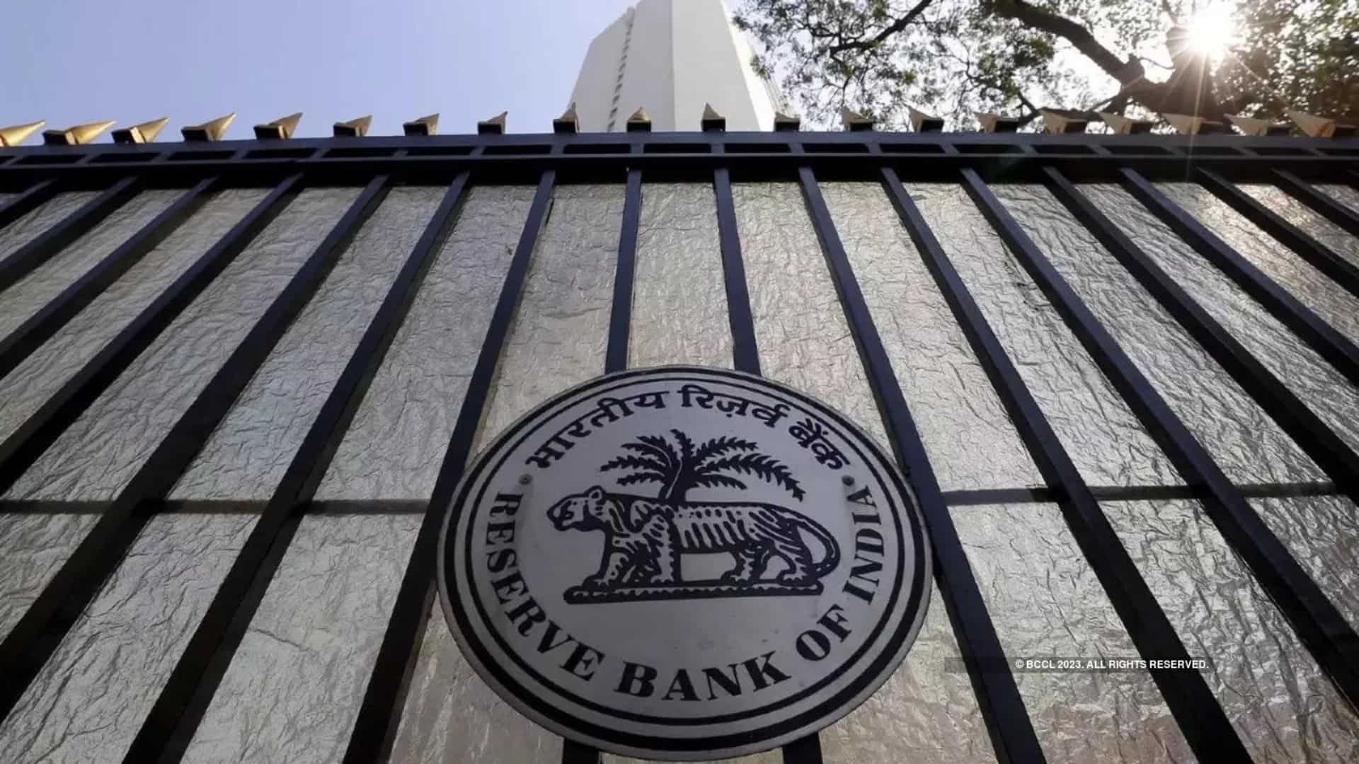 India: Email bomb threat sent to RBI, HDFC, ICICI banks in Mumbai, demands FM’s resignation