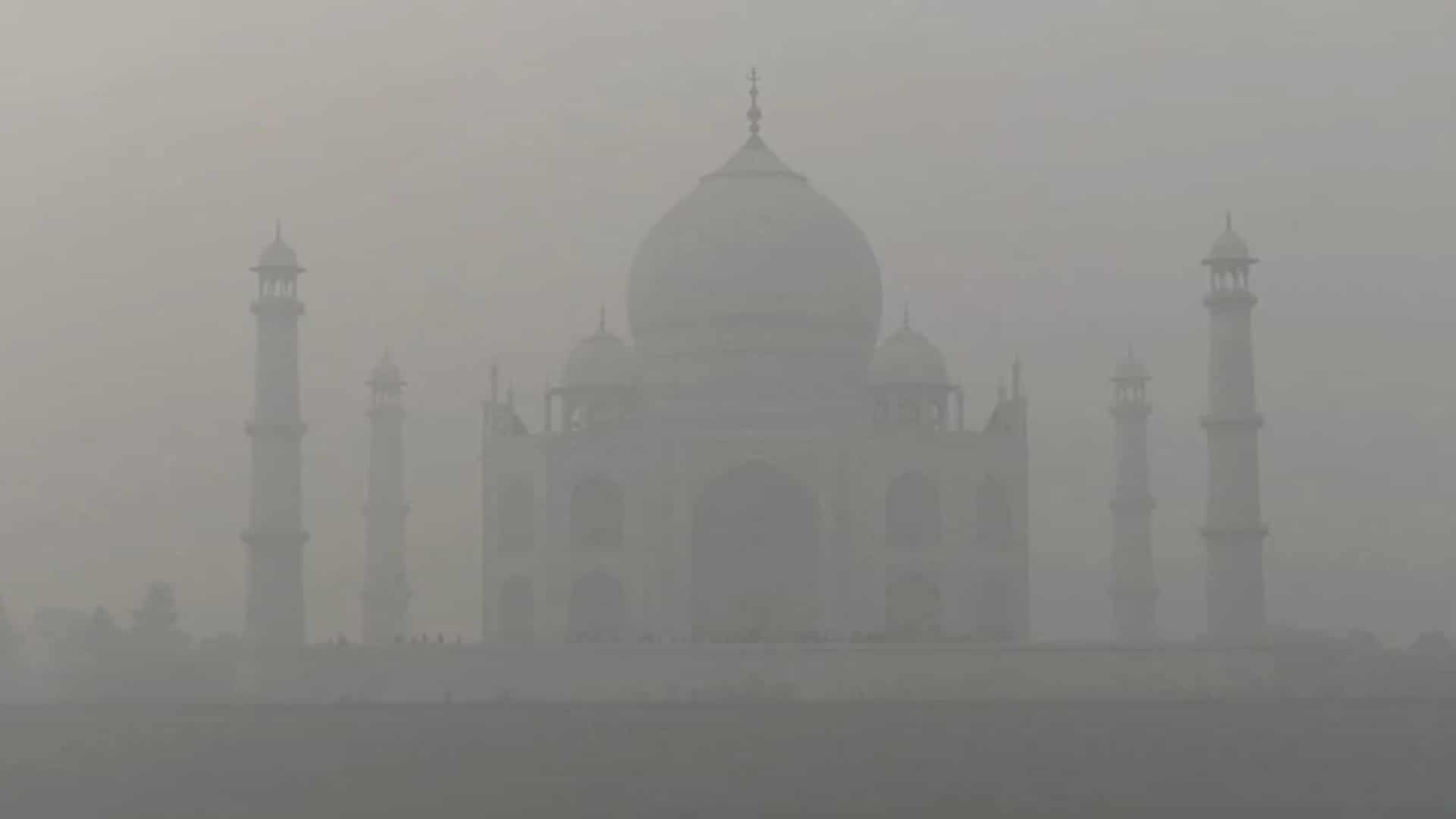 India: Tourists left disappointed as winter fog shrouds iconic Taj Mahal India: Tourists left disappointed as winter fog shrouds iconic Taj Mahal