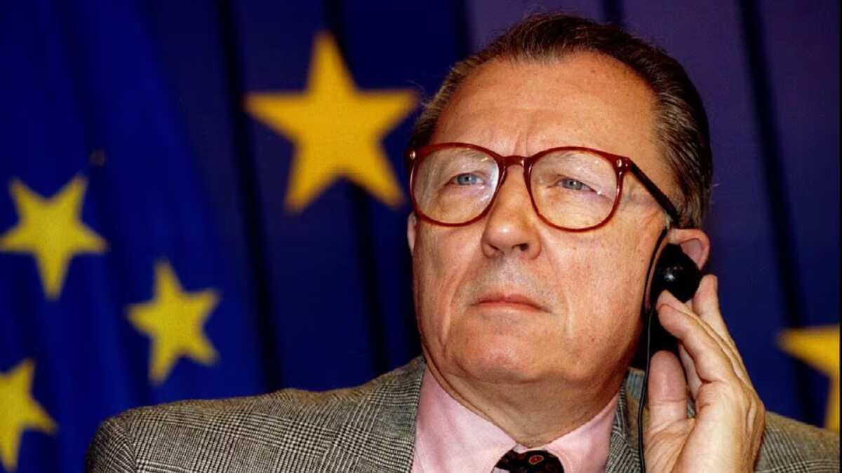 Former EU Commission president Jacques Delors dies at 98 Former EU Commission president Jacques Delors dies at 98