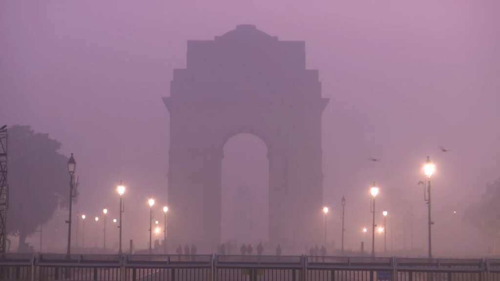 Thick fog blankets North India: Airports battle zero visibility, 11 die in road accidents