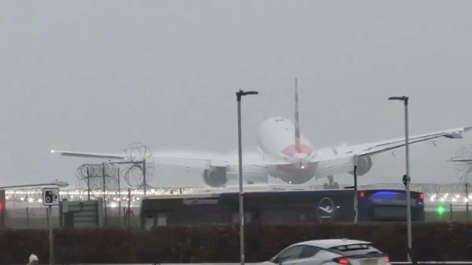 Boeing 777 makes heart-stopping landing at London airport amid storm. Watch Boeing 777 makes heart-stopping landing at London airport amid storm. Watch