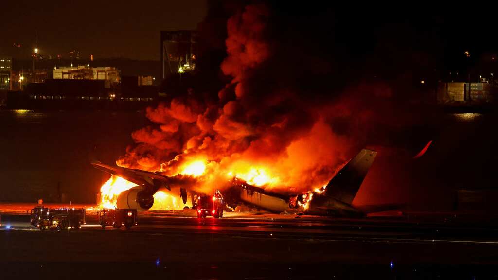 Horrific video shows chaos inside Japan flight on fire. Passengers recall 'miracle’ escape
