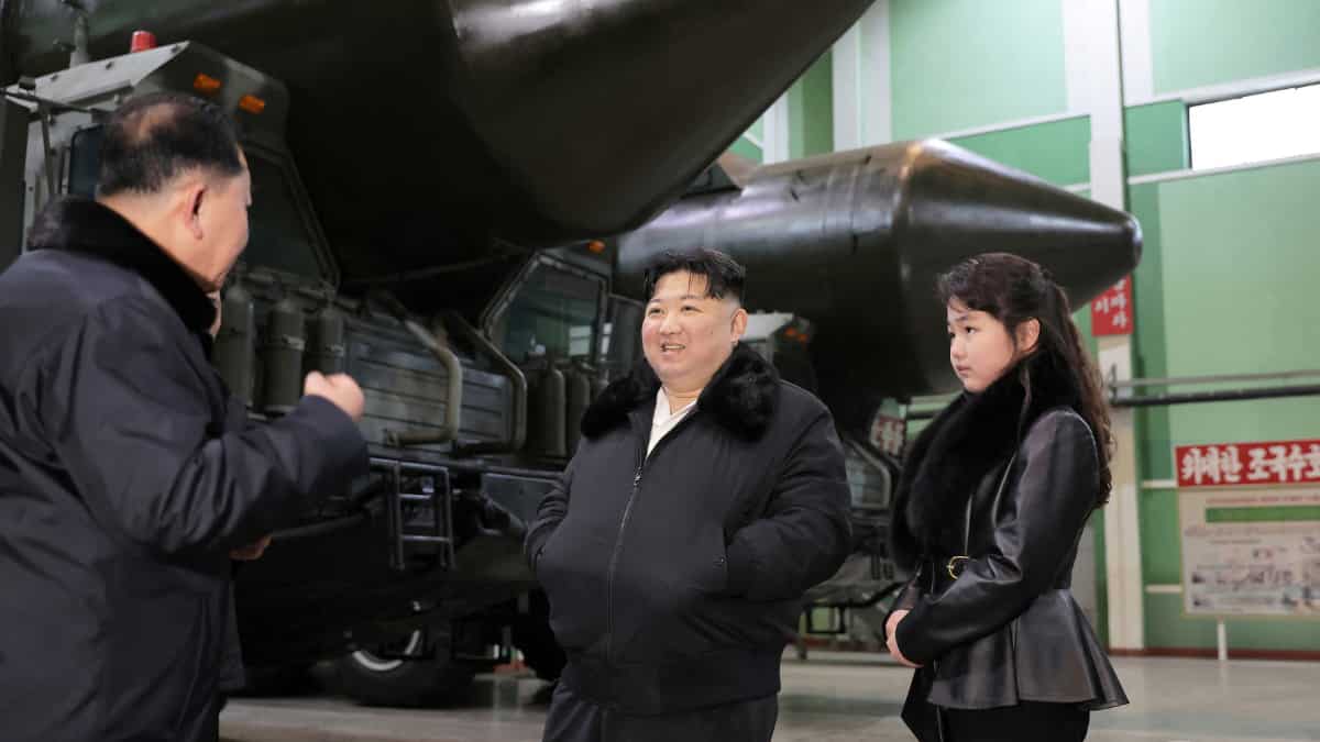 Kim Jong Un calls for more production of missile launchers amid US-South Korea wargames