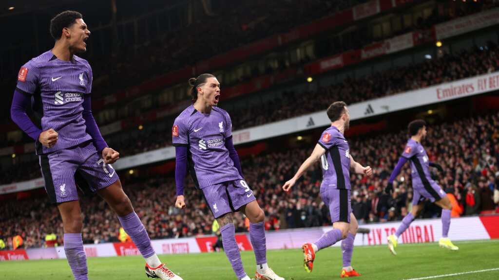 FA Cup: Liverpool seal dramatic win despite Arsenal's late barrage to enter fourth round