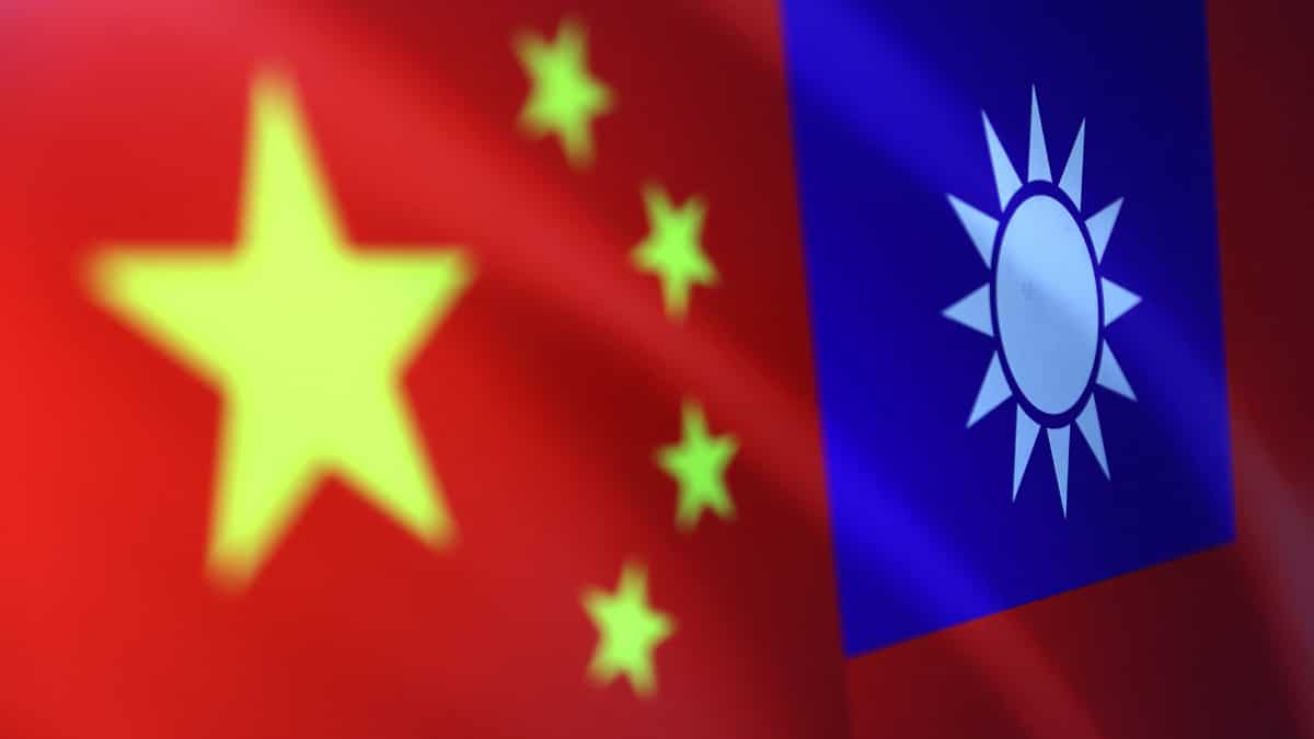 Taiwan spots more Chinese balloons over strait, accuses Beijing of 'psychological warfare' ahead of elections