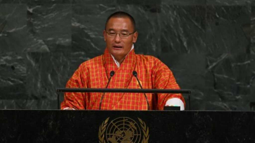 Former Bhutan PM wins elections overshadowed by economic strife