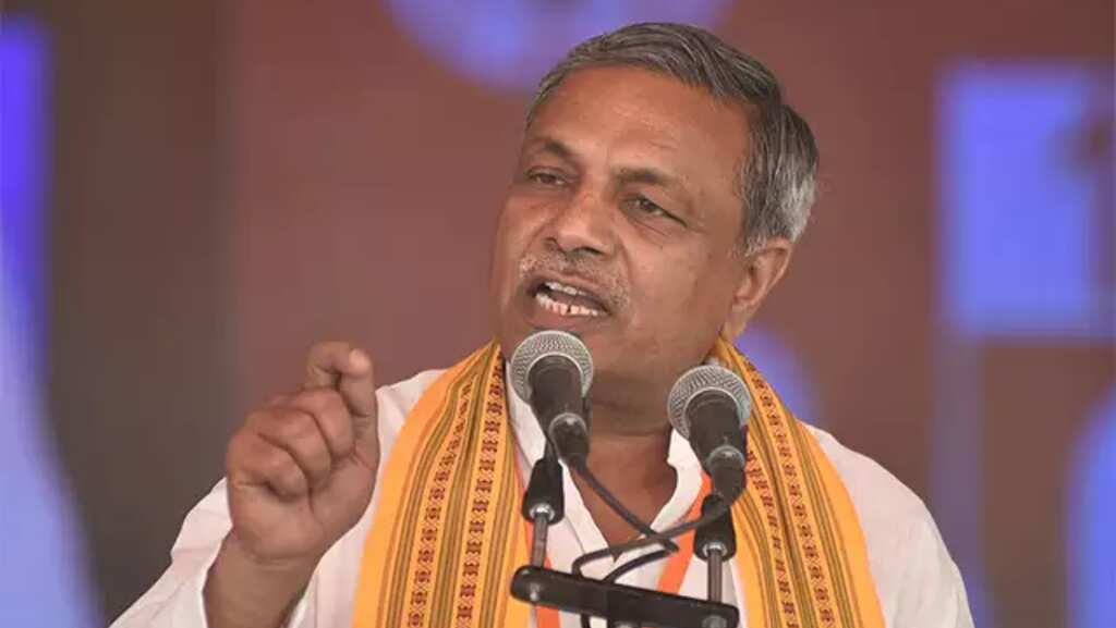 Ram Temple inauguration: VHP hits back at Congress for declining invitation