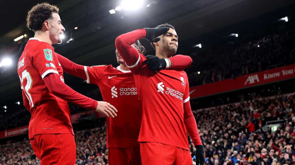 League Cup Semis: Liverpool register come back win over Fulham in first leg