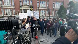 US: Brooklyn's school houses asylum seekers, forces students to learn remotely
