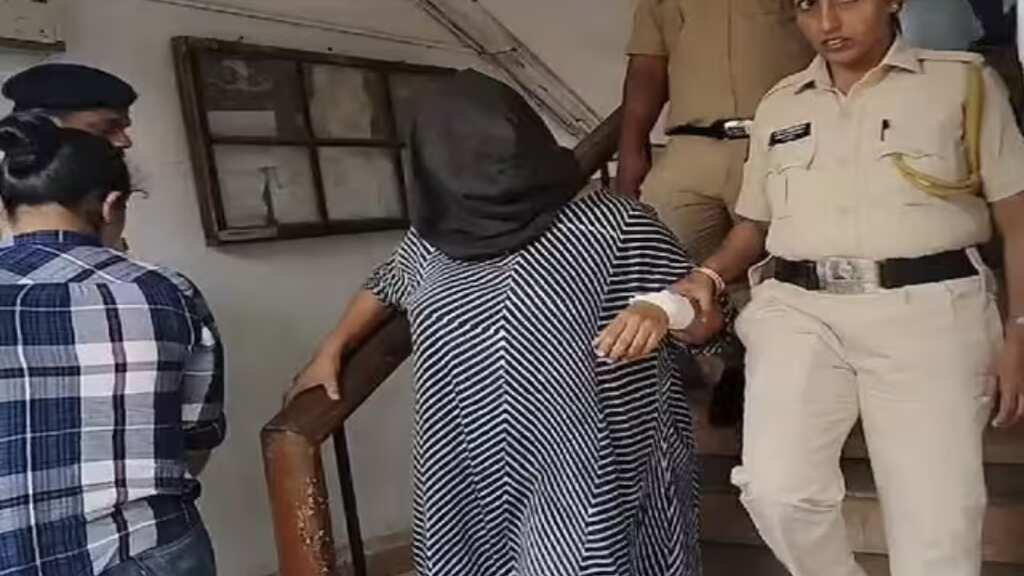 India: Suchana Seth, Bengaluru CEO accused of killing son, confronted by husband