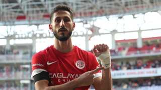 Turkey court releases Israeli footballer jailed over Gaza war sign