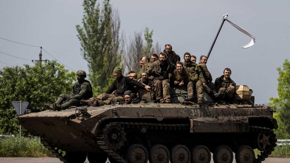 Russia sentences over 200 Ukrainian prisoners of war to lengthy sentences Russia sentences over 200 Ukrainian prisoners of war to lengthy sentences