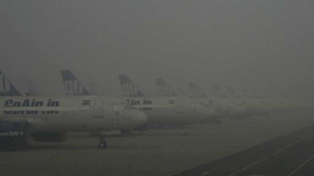 India Weather: Dense fog in Delhi delays over 100 flights, 20 trains; Check full forecast here
