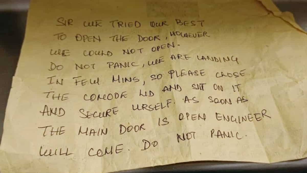 'Do not panic': Indian airlines slipped THIS note to passenger stuck in loo for entire trip