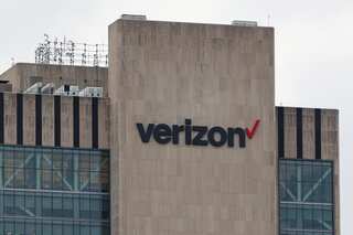 Verizon faces $5.8 billion write-down as wireline business struggles