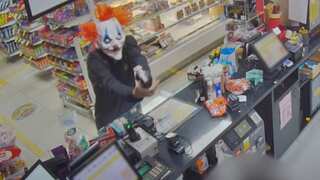 No joke: Man wears clown mask, robs a store