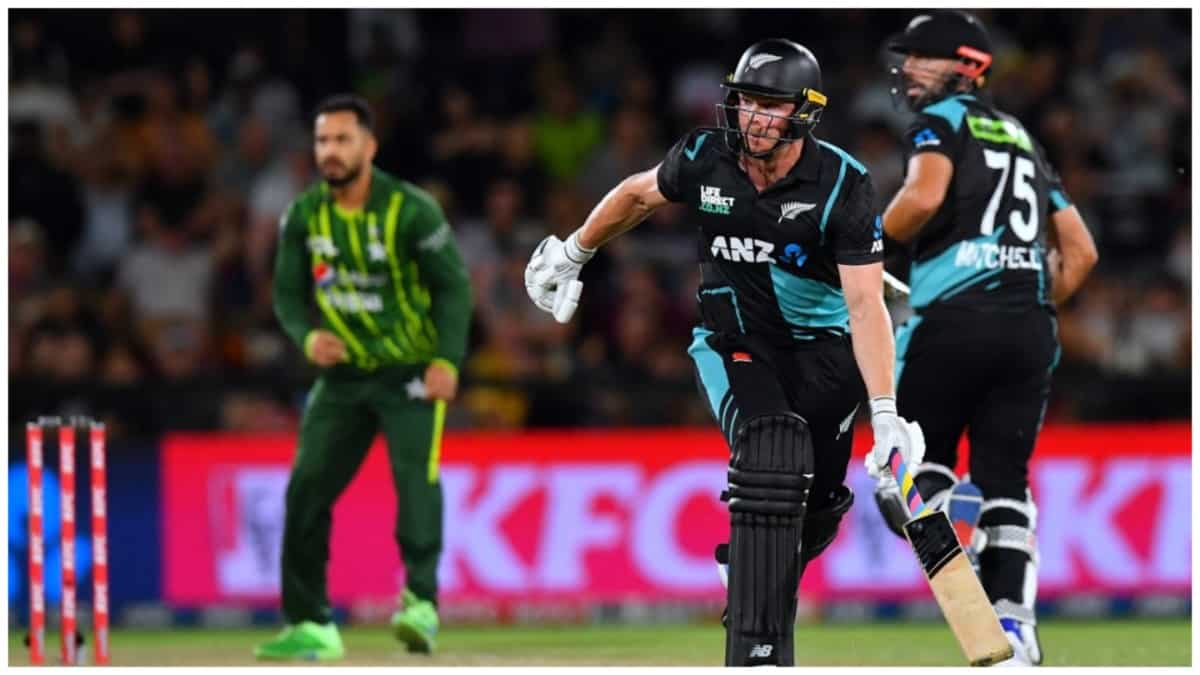 NZ vs Pak, 4th T20I: Daryl Mitchell, Glenn Phillips star with unbeaten fifties as Men in Green remain winless