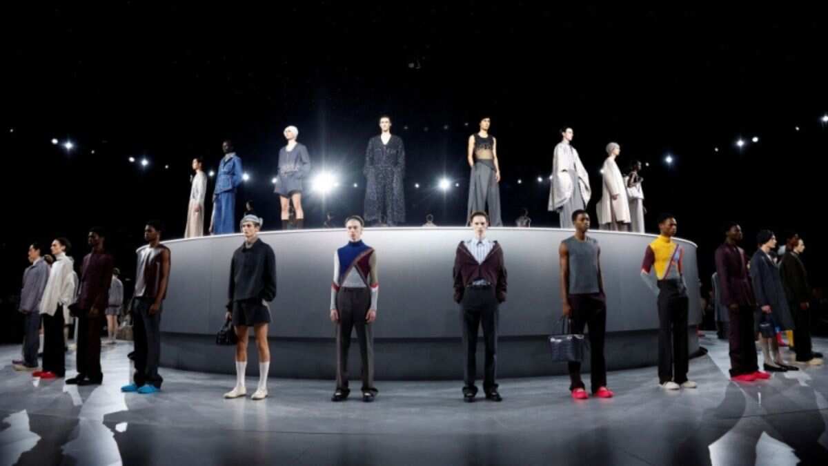 Dior pays homage to ballet icon Nureyev Dior pays homage to ballet icon Nureyev