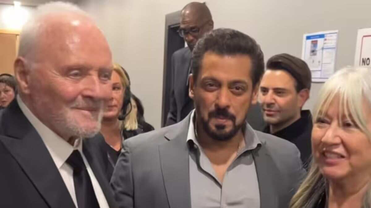 Salman Khan spotted at Joy Awards in Riyadh alongside Anthony Hopkins Salman Khan spotted at Joy Awards in Riyadh alongside Anthony Hopkins