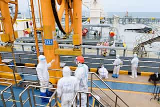 China defies sanctions, secures Russia as top oil supplier in 2023