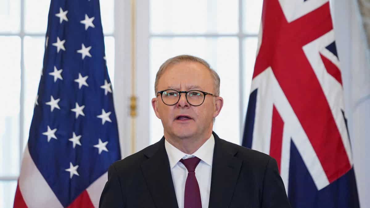 Australia terminates ‘golden visa’ in immigration overhaul over ‘poor economic outcomes’ Australia terminates ‘golden visa’ in immigration overhaul over ‘poor economic outcomes’