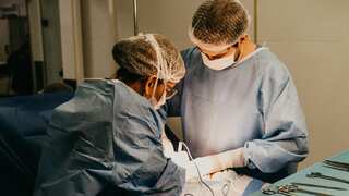 Florida man plays guitar during brain tumour surgery: ‘Didn’t seem real’ - see pic