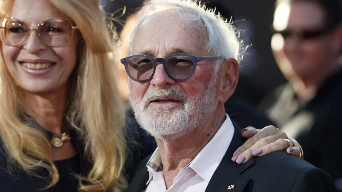 Norman Jewison, acclaimed director of In the Heat of the Night and Moonstruck, dead at 97