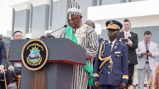 WATCH | Liberia's President Joseph Boakai freezes at inauguration speech