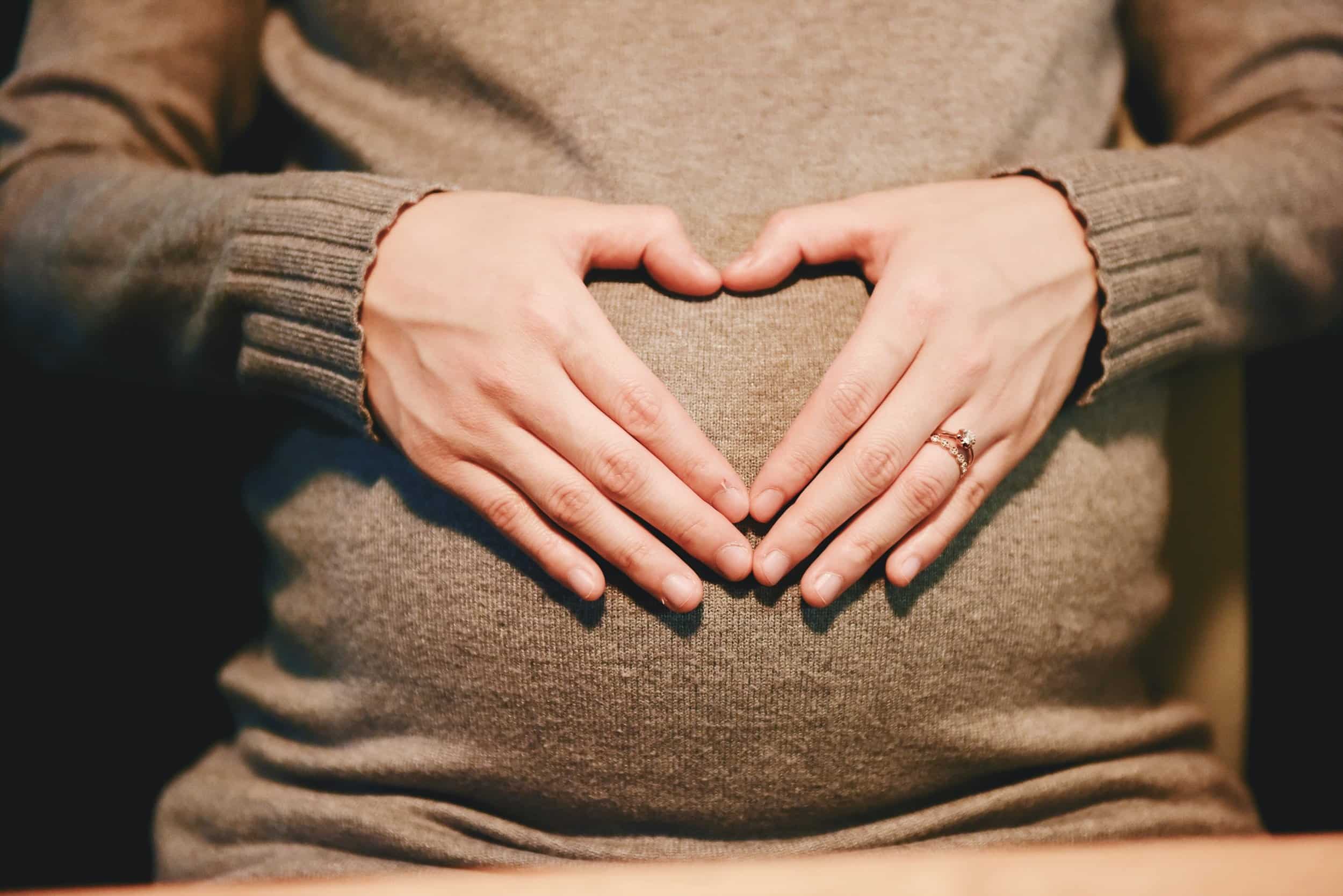 Thyroid Imbalances and Pregnancy Complications: Guide For Expecting Mothers Thyroid Imbalances and Pregnancy Complications: Guide For Expecting Mothers