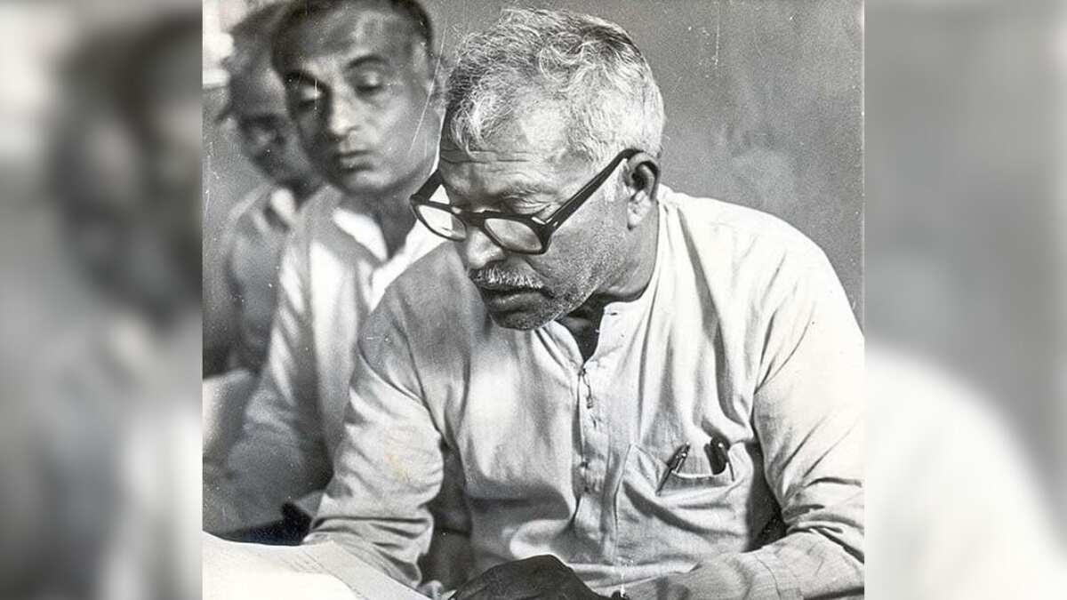 Karpoori Thakur, ex-Bihar CM and ‘beacon of social justice’, awarded Bharat Ratna posthumously Karpoori Thakur, ex-Bihar CM and ‘beacon of social justice’, awarded Bharat Ratna posthumously