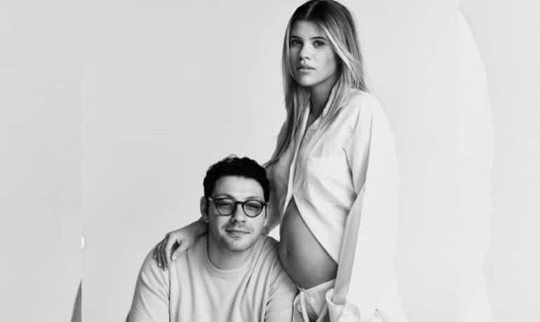 Sofia Richie expecting her first child with husband Elliot Grainge Sofia Richie expecting her first child with husband Elliot Grainge