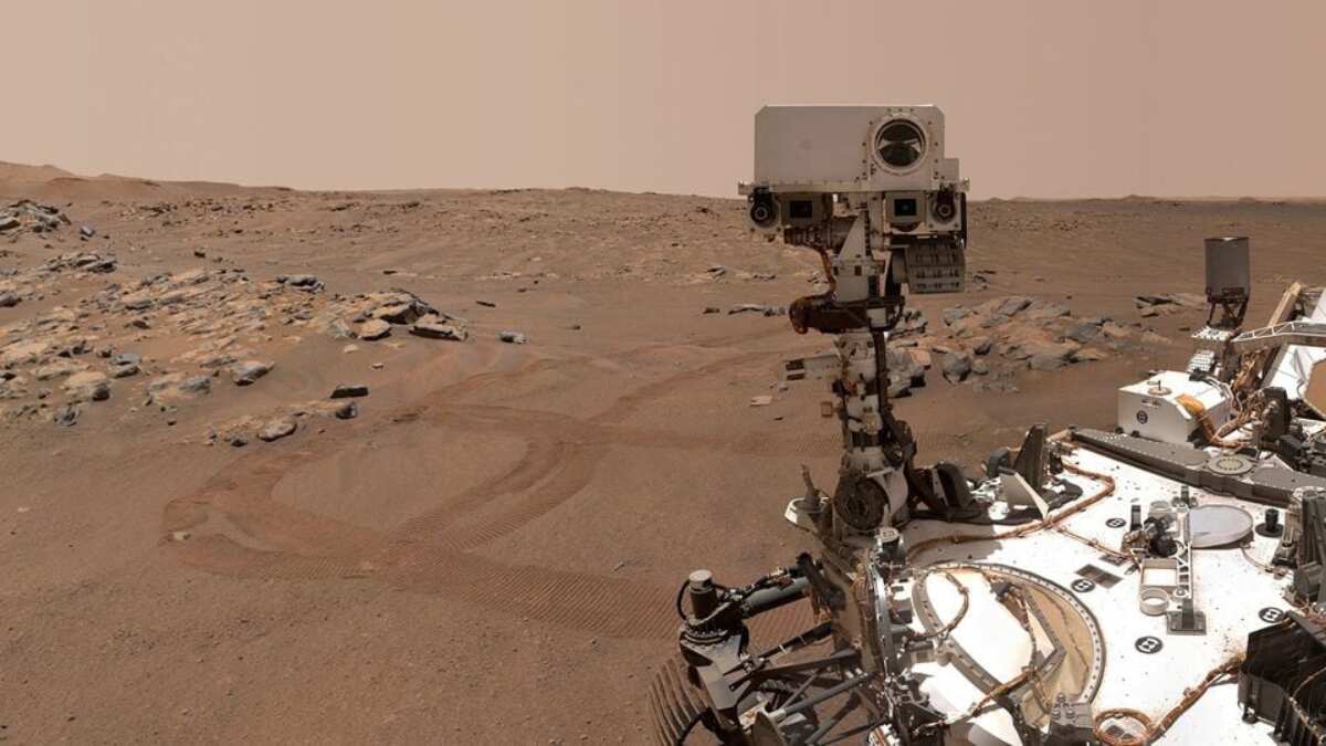 Once Warm Romp Mars was once warm and wet, confirm ancient lake sediments found by ...