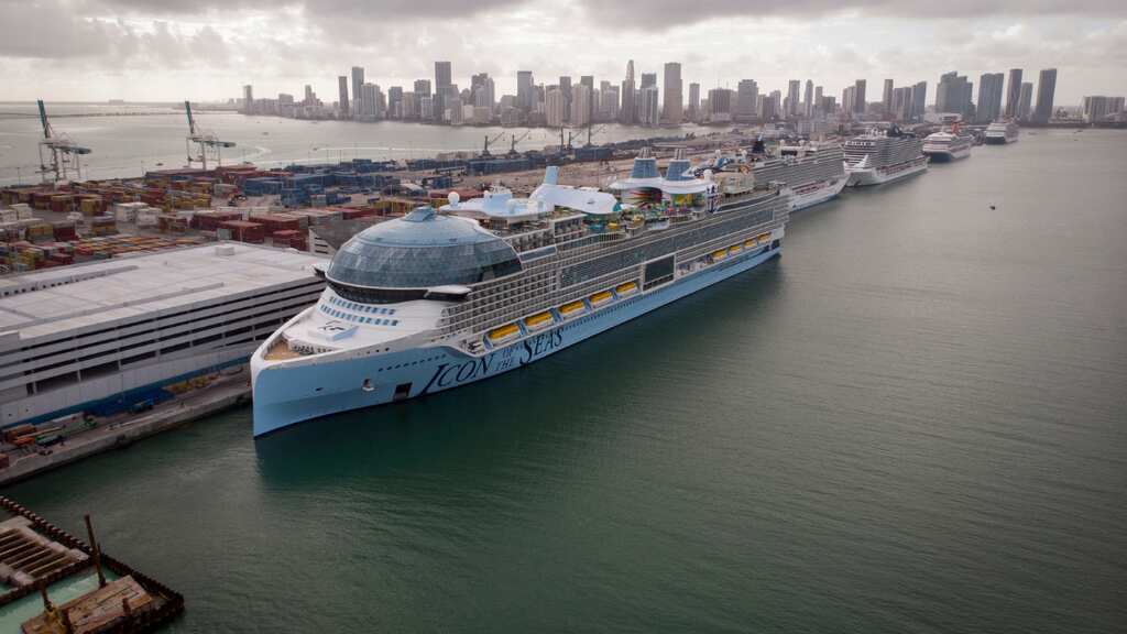 Icon of the Seas: World’s largest cruise ship begins maiden voyage