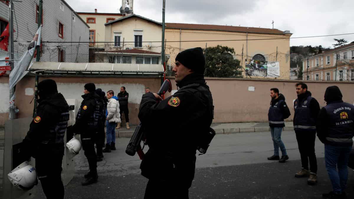 Turkey: One killed in armed attack on Italian church in Istanbul Turkey: One killed in armed attack on Italian church in Istanbul