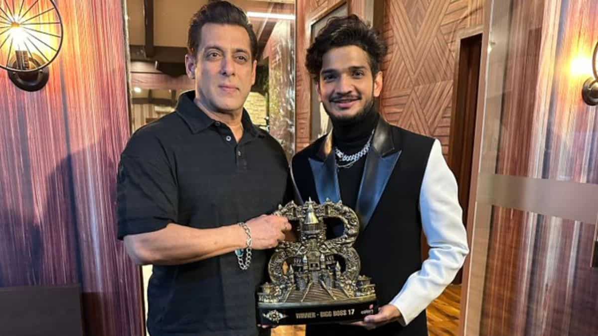 Bigg Boss Season 17: Munawar Faruqui lifts the winner's trophy, takes home Rs 5 million cash prize