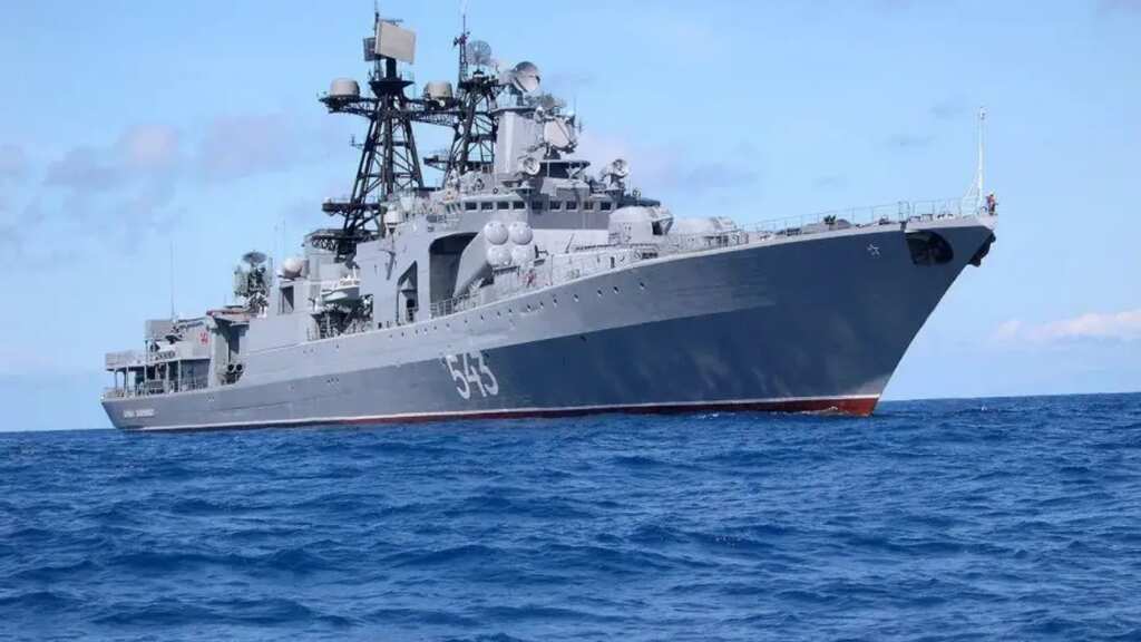 Russian warship conducts anti-submarine exercise in South China Sea