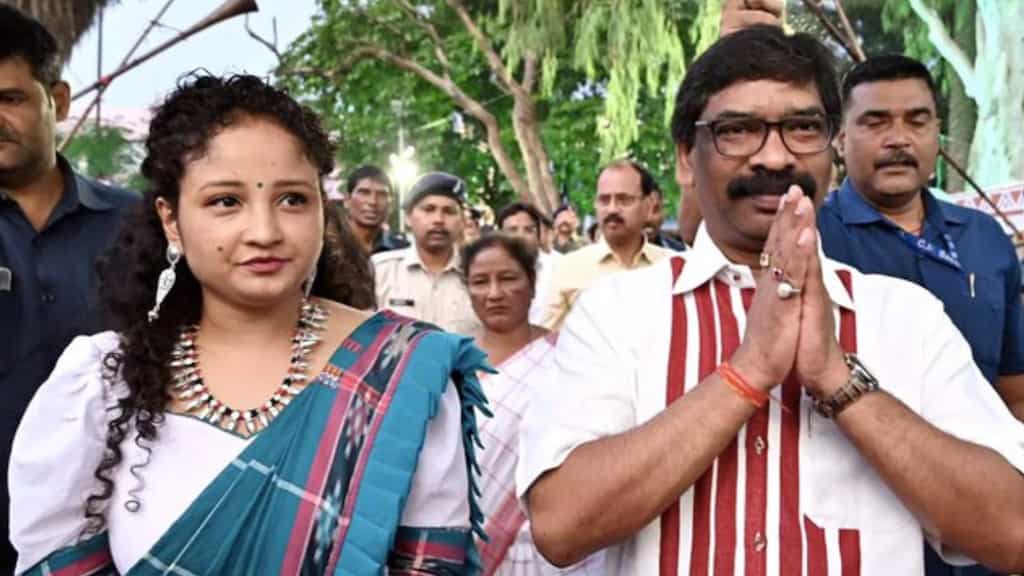 India: JMM leader Hemant Soren takes oath as chief minister of Jharkhand state