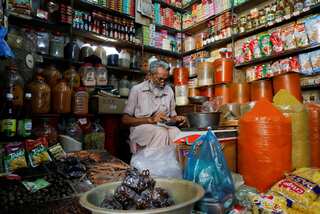 IMF downgrades Pakistan's growth forecast for 2024: Report