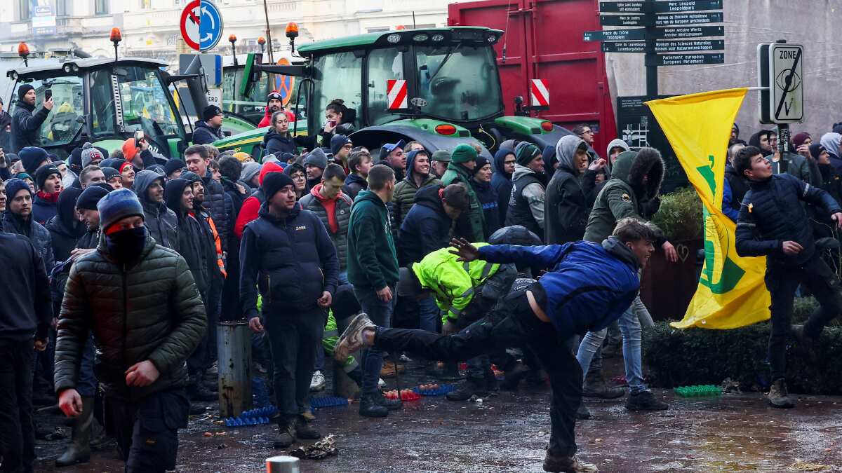 Why are the farmers protesting?